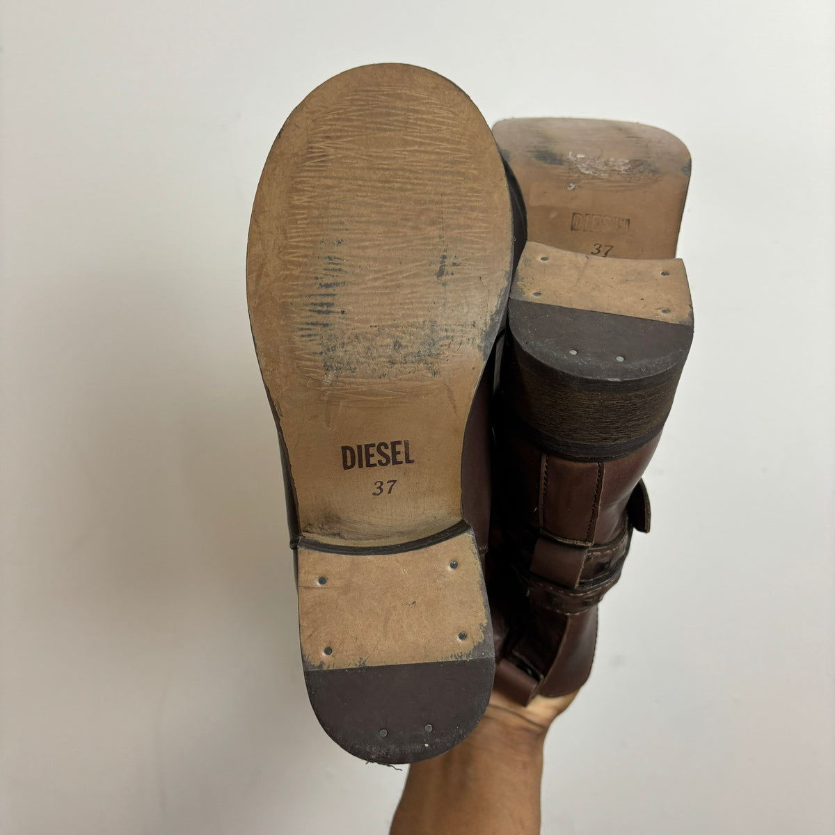 Diesel Heeled boots with belt straps [37]
