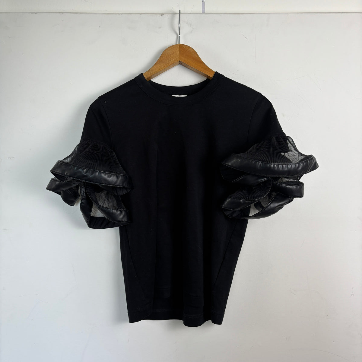 Noir Kei Ninomiya Black T-shirt [S]